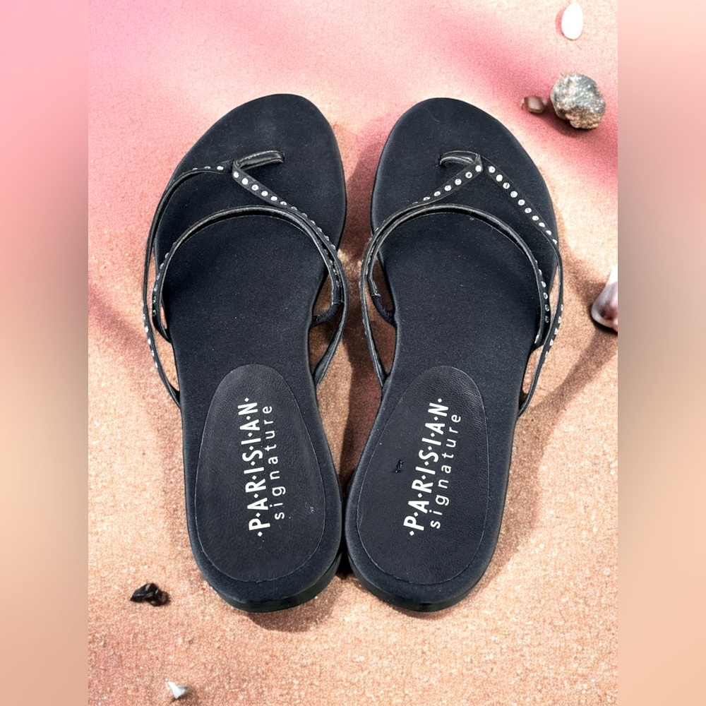 Parisian signature sz 7 M black thong slip on sandals stone embellishment